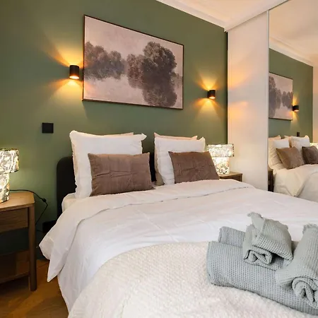 Spacious 2br Luxembourg Garden *