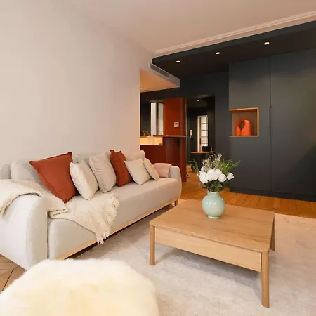Spacious 2br Luxembourg Garden Paris